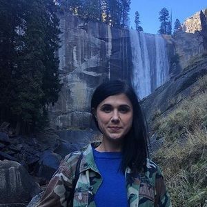 Meet your Posher, Antonia